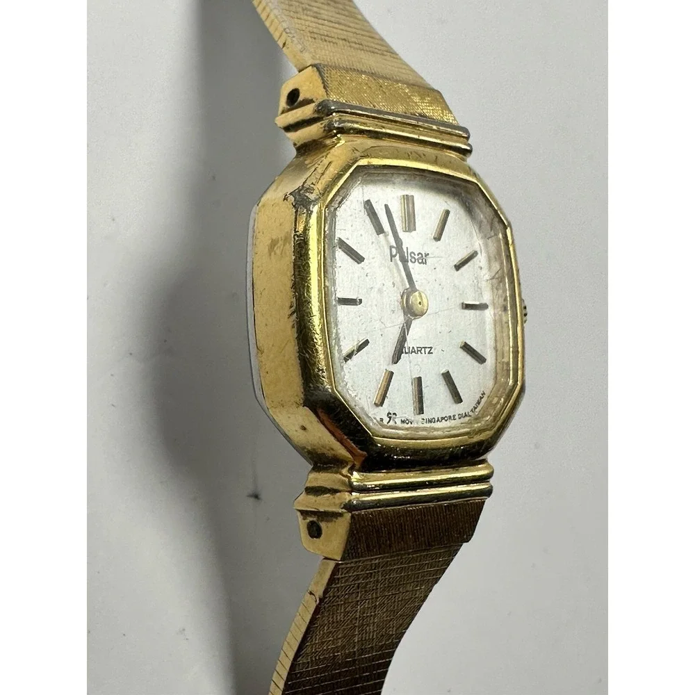 Pulsar Y480-7180 Ladies Watch 18MM 6.5